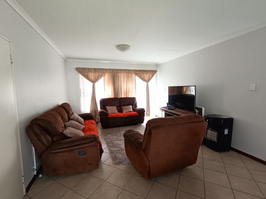 3 Bedroom Property for Sale in Bayswater Free State